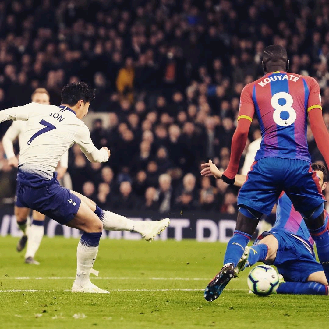 校园足球的 校园足球的